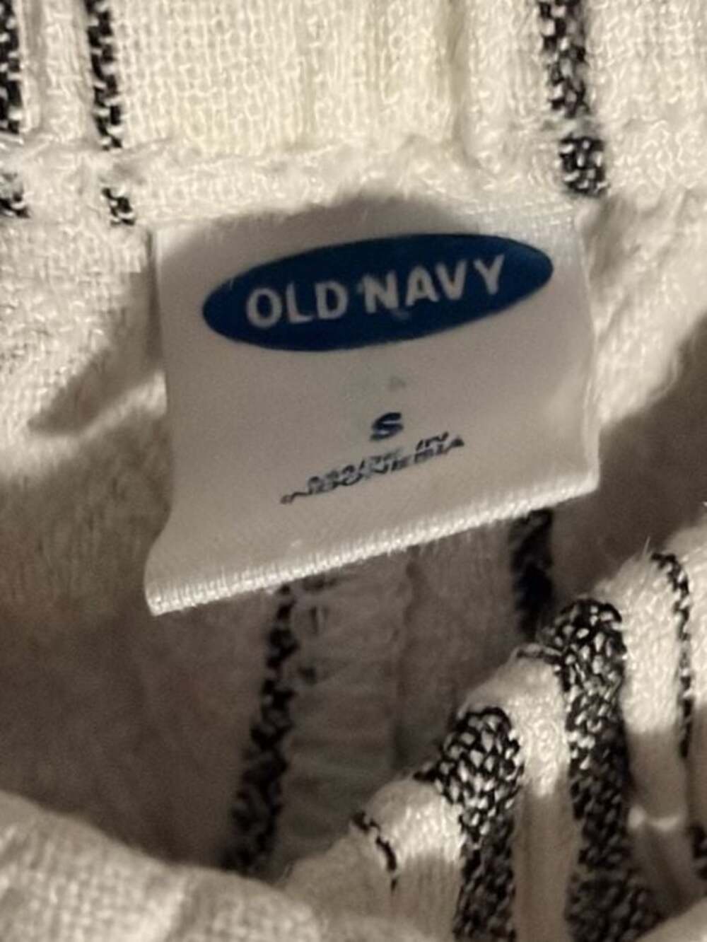 Old Navy Women's Striped Linen Blend Drawstring Cuffed Shorts Small - Picture 3 of 4